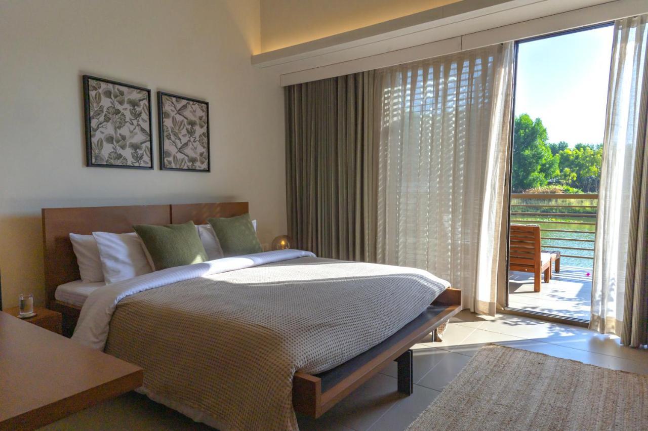 Life At Repose- Lake Villas Resort & Club Chor Warodra Exteriör bild